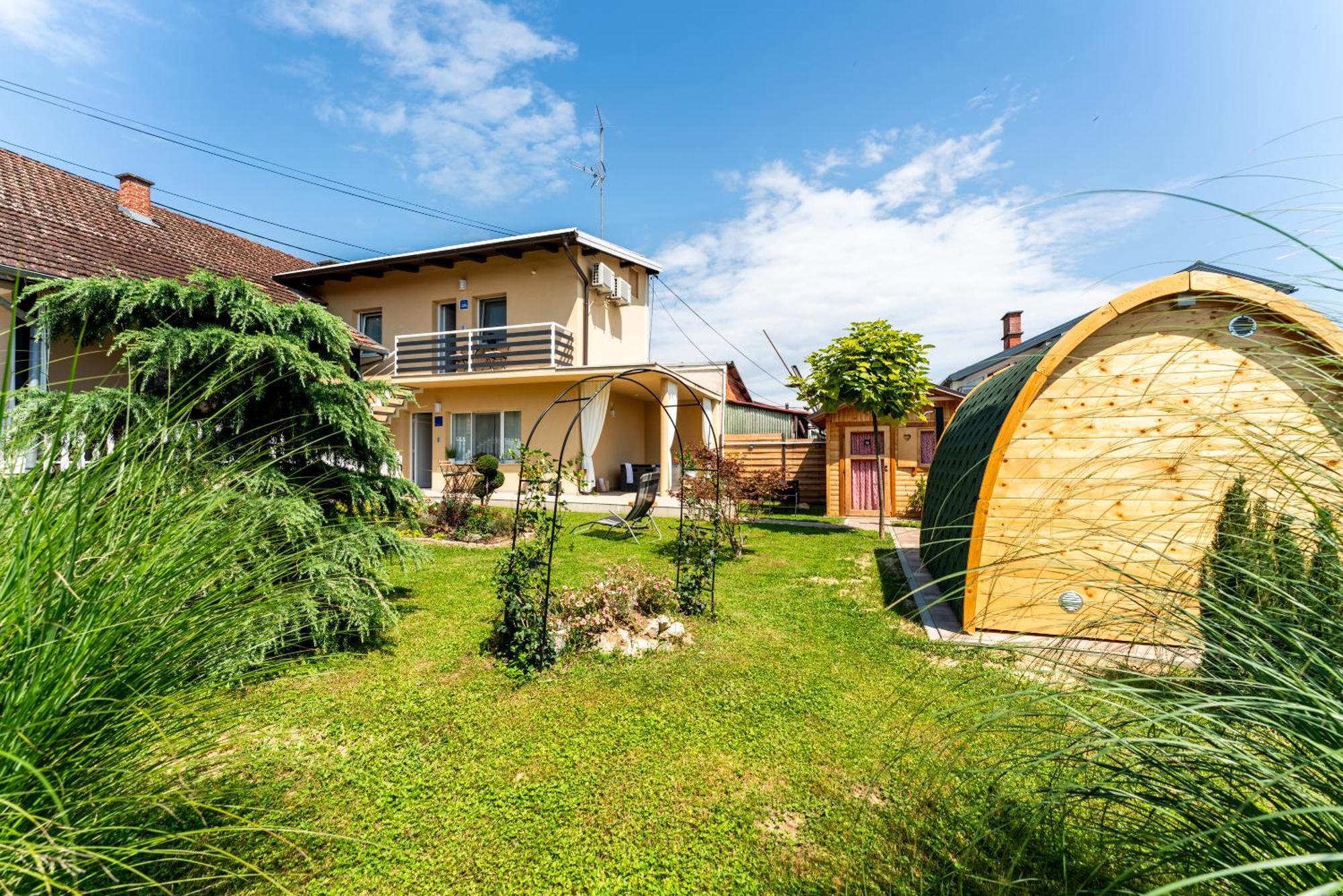 Studio Apartman Queen Bjelovar Exterior foto